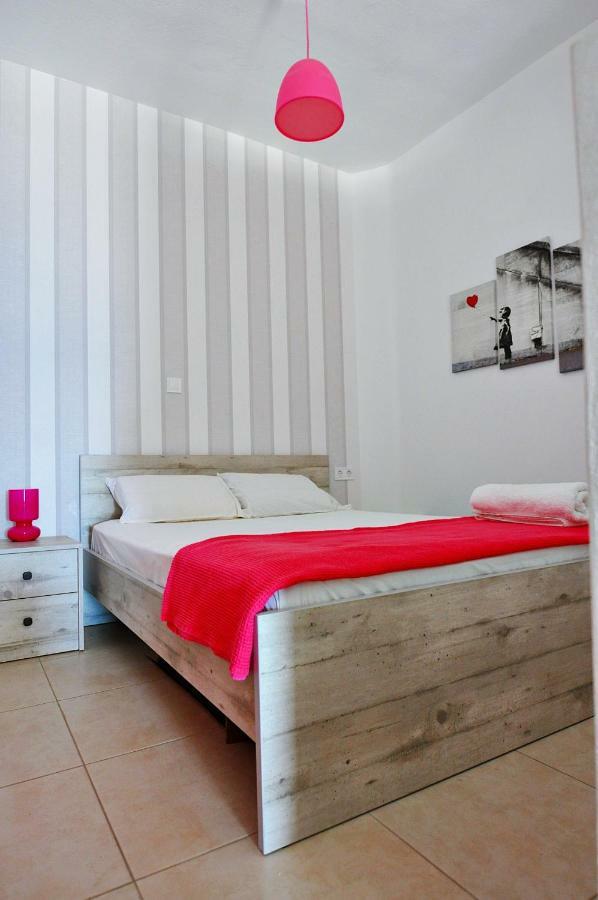 On The Apartament Jerapetra